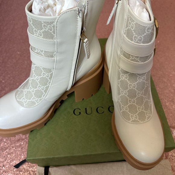 GUCCI Authentic K,GG Supreme Leather Crystal Buckle Platform Ankle  Boots 37/6.5 - Picture 3 of 17